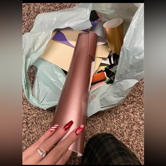 Oracal Permanent Vinyl Scraps - Picture 3 of 4